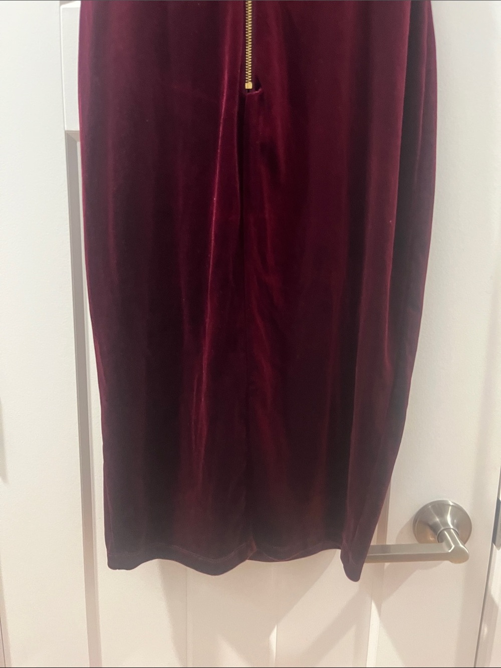 Premier Amour Size 4 Velvet Off the Shoulder Midi Dress Burgundy Worn Once - Picture 6 of 13